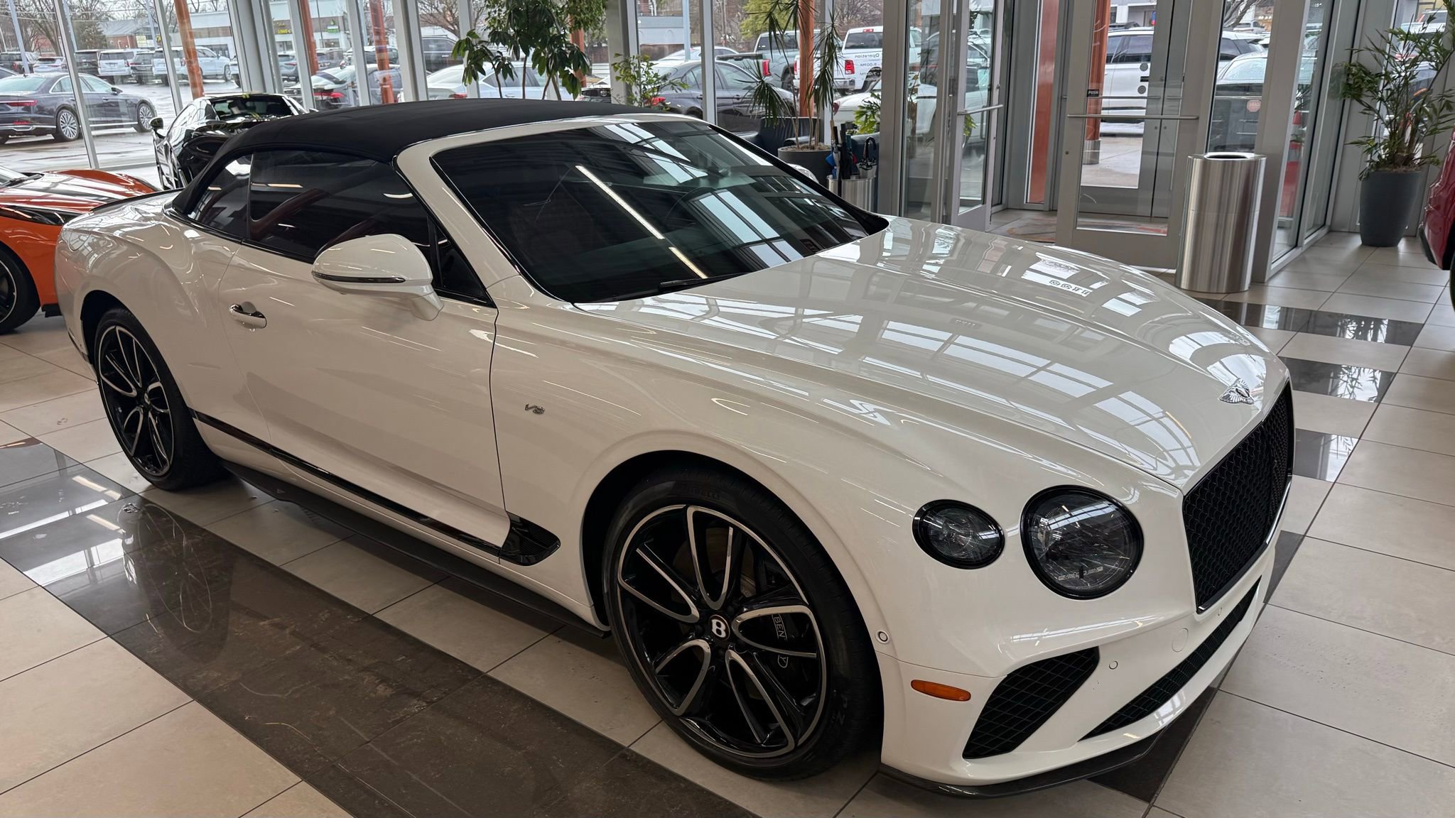 Used 2020 Bentley Continental GT image 23