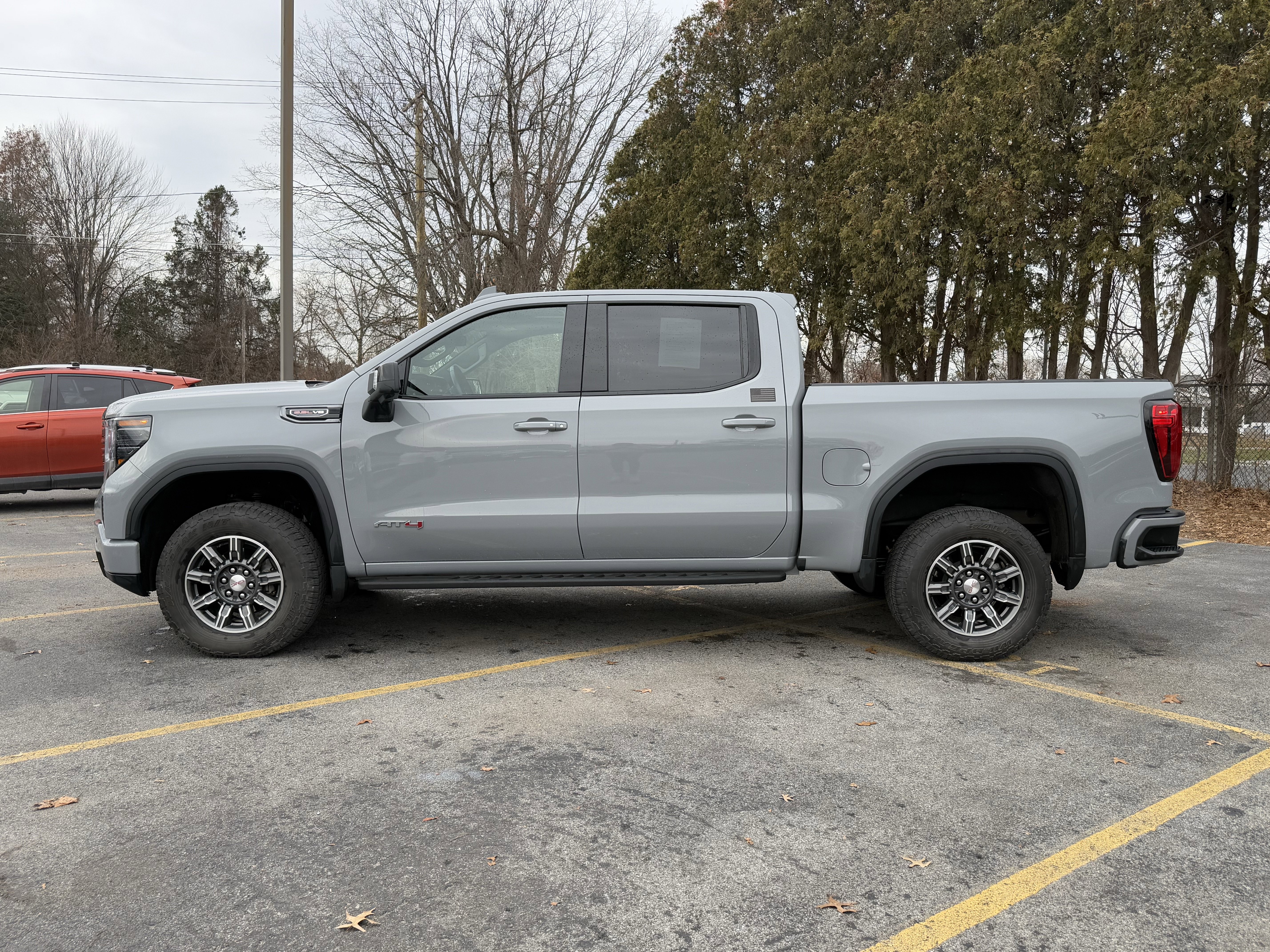 Used 2024 GMC Sierra 1500 AT4 w/ AT4 Premium Package image 2