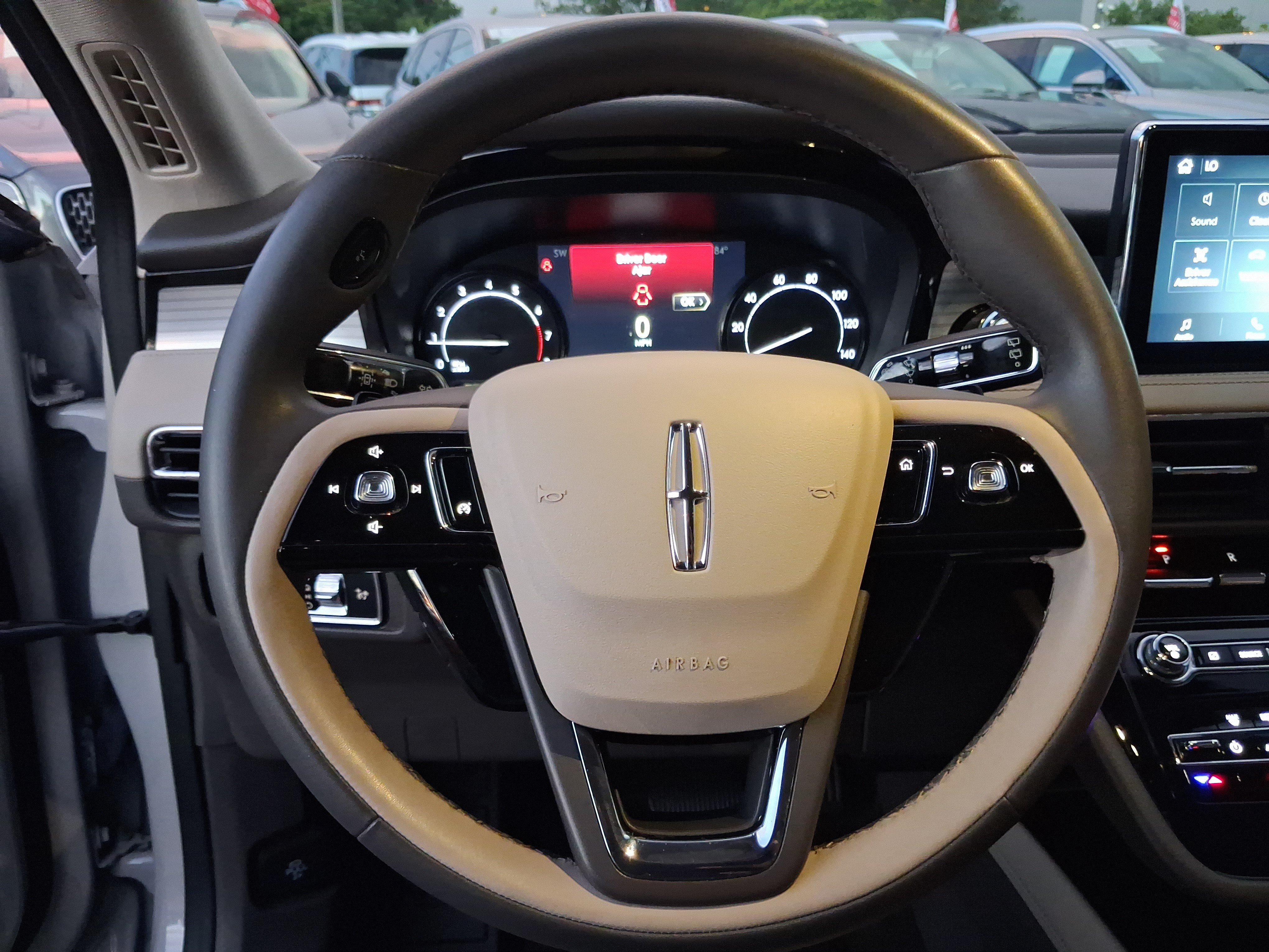 Used 2022 Lincoln Corsair FWD image 15