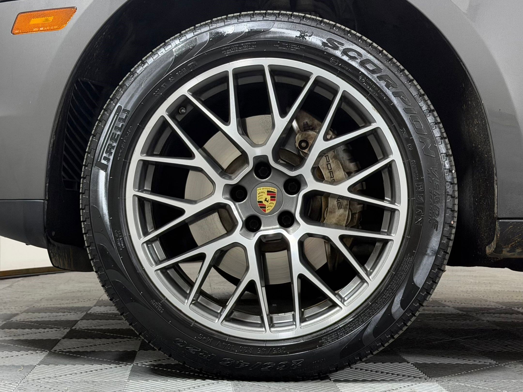 Used 2016 Porsche Macan S AWD/4WD image 12