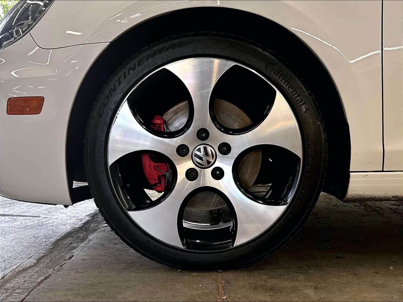 Used 2012 Volkswagen GTI 4-Door FWD image 36