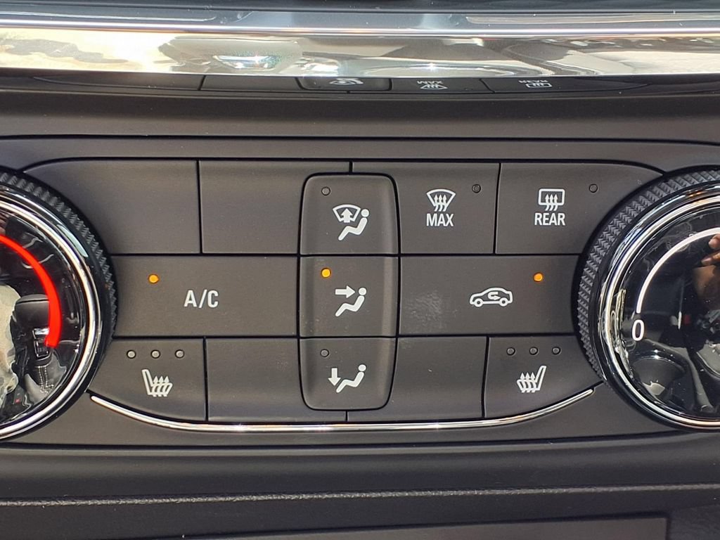 New 2026 Buick Encore GX Preferred w/ Comfort Package FWD image 8