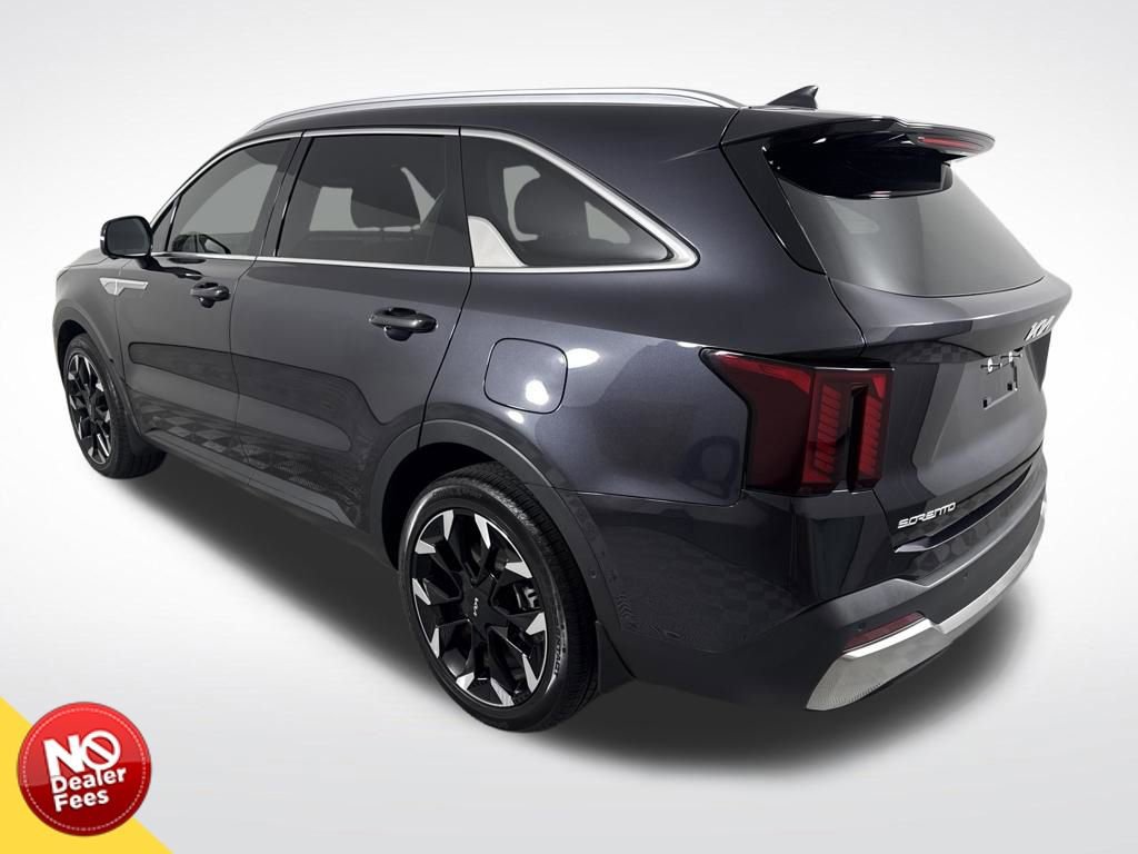 Used 2025 Kia Sorento SX image 6