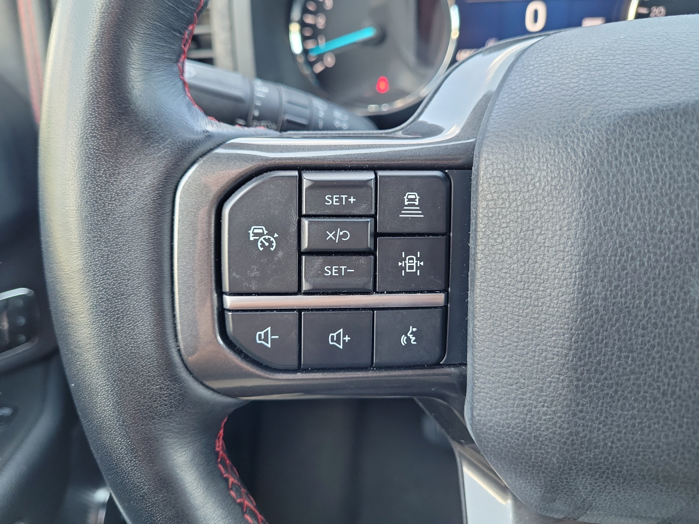 Used 2024 Ford Expedition Max Limited RWD image 30