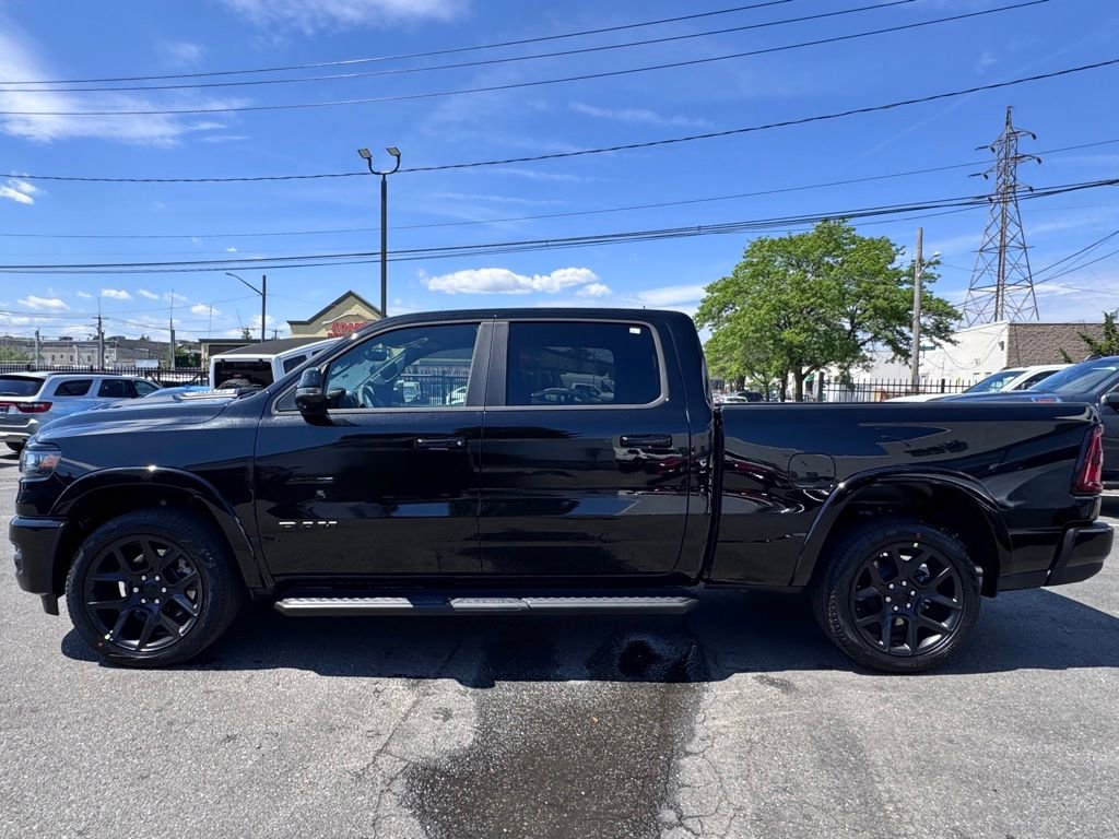 New 2026 RAM 1500 Laramie AWD/4WD image 4
