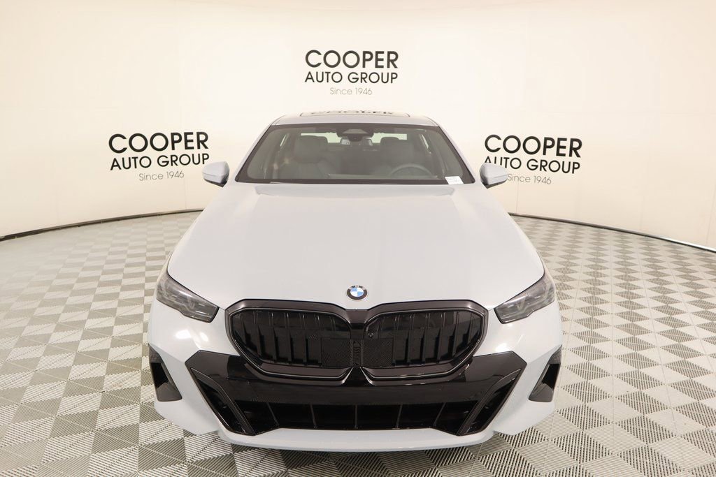 New 2025 BMW 530i w/ M Sport Package RWD image 10