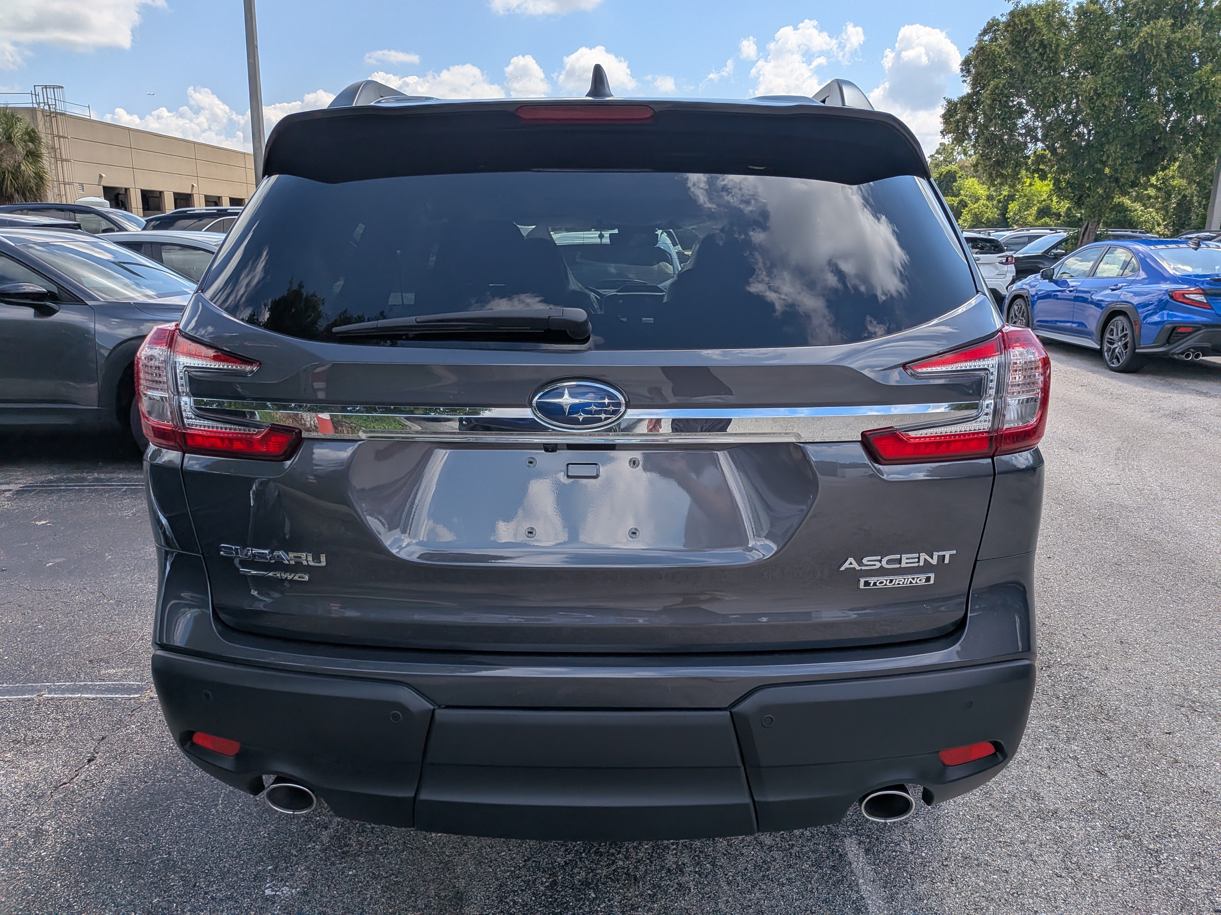 New 2026 Subaru Ascent Limited AWD/4WD image 5
