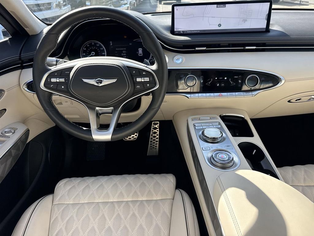 Used 2025 Genesis GV70 3.5T Sport w/ Sport Advanced Package image 20