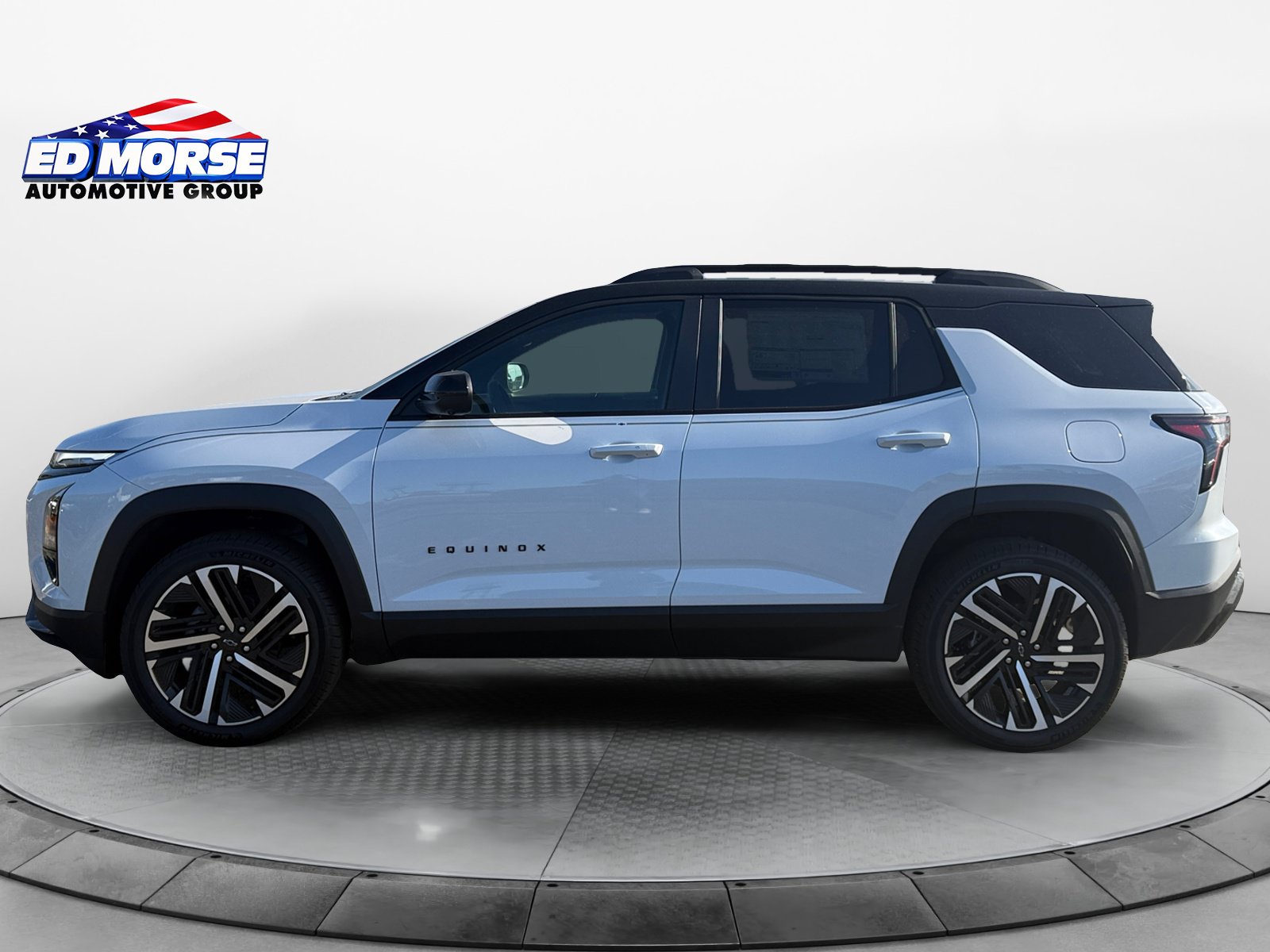 New 2027 Chevrolet Equinox RS w/ Safety and Technology Package AWD/4WD image 2