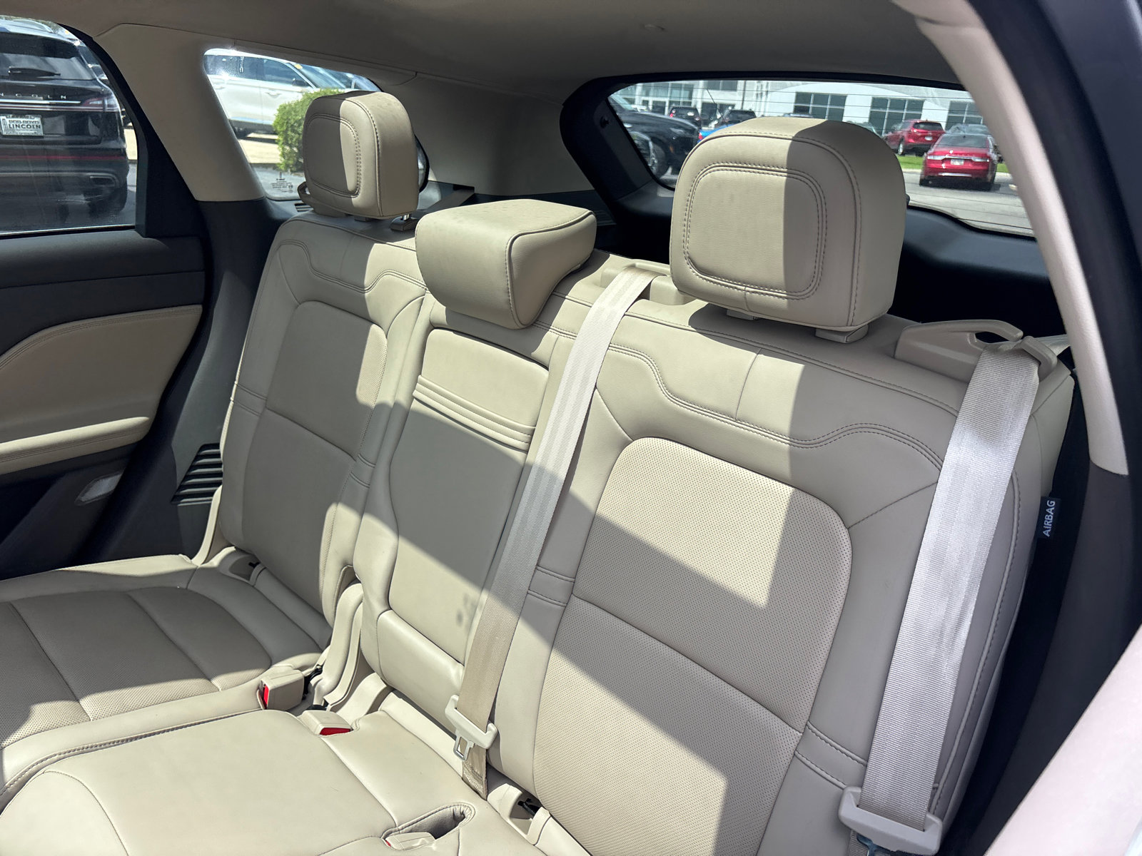 Used 2022 Lincoln Corsair AWD w/ Premium Package image 25