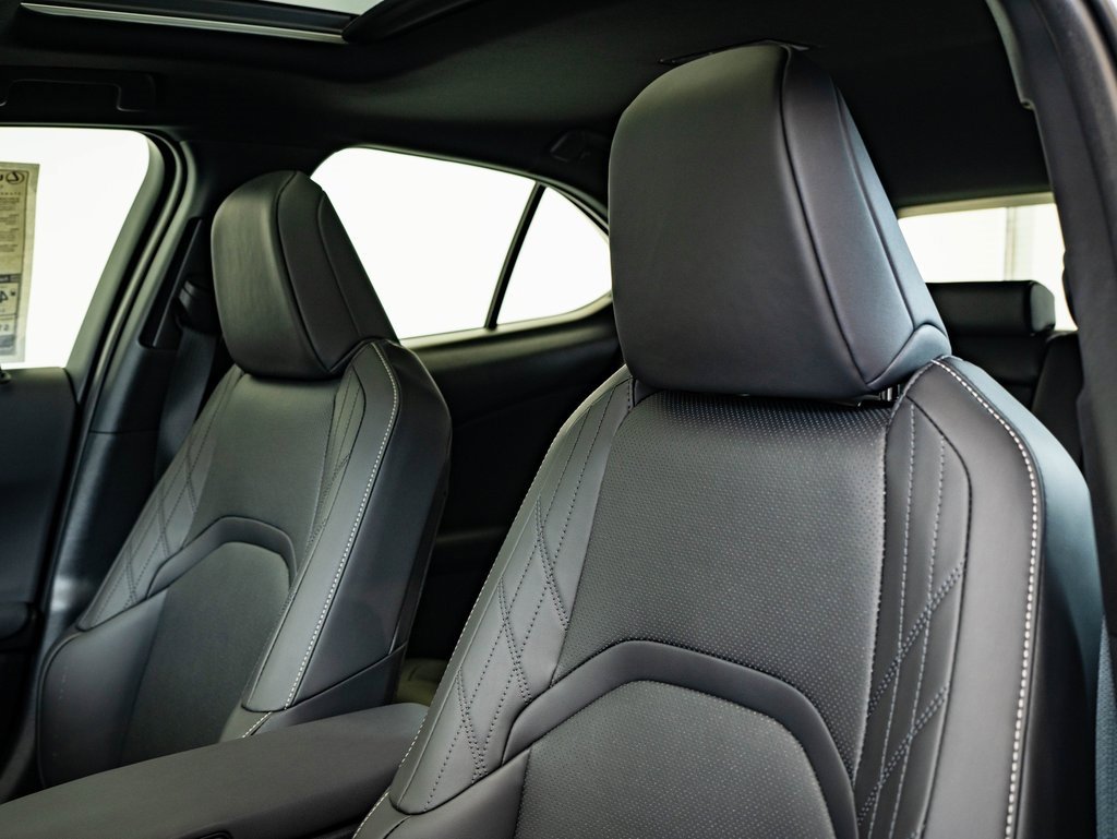 New 2025 Lexus UX 300h AWD image 21