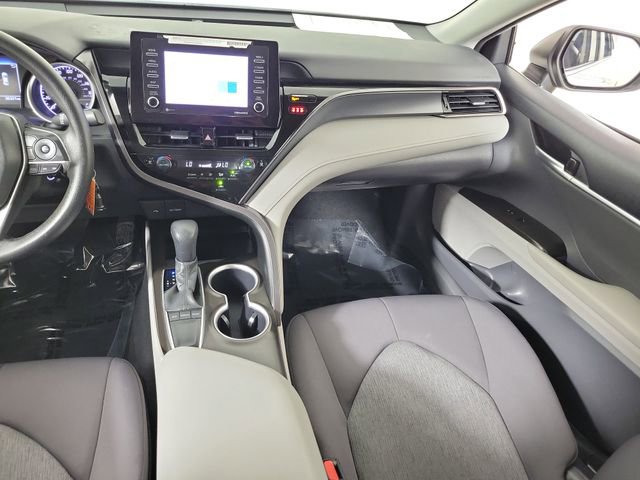 Used 2024 Toyota Camry LE FWD image 17