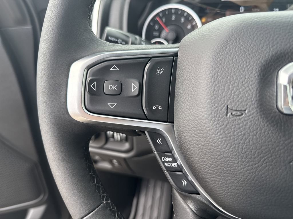 New 2026 RAM 1500 4x4 Crew Cab image 16