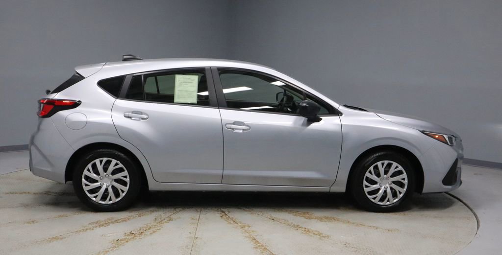 Used 2025 Subaru Impreza 2.0i image 12