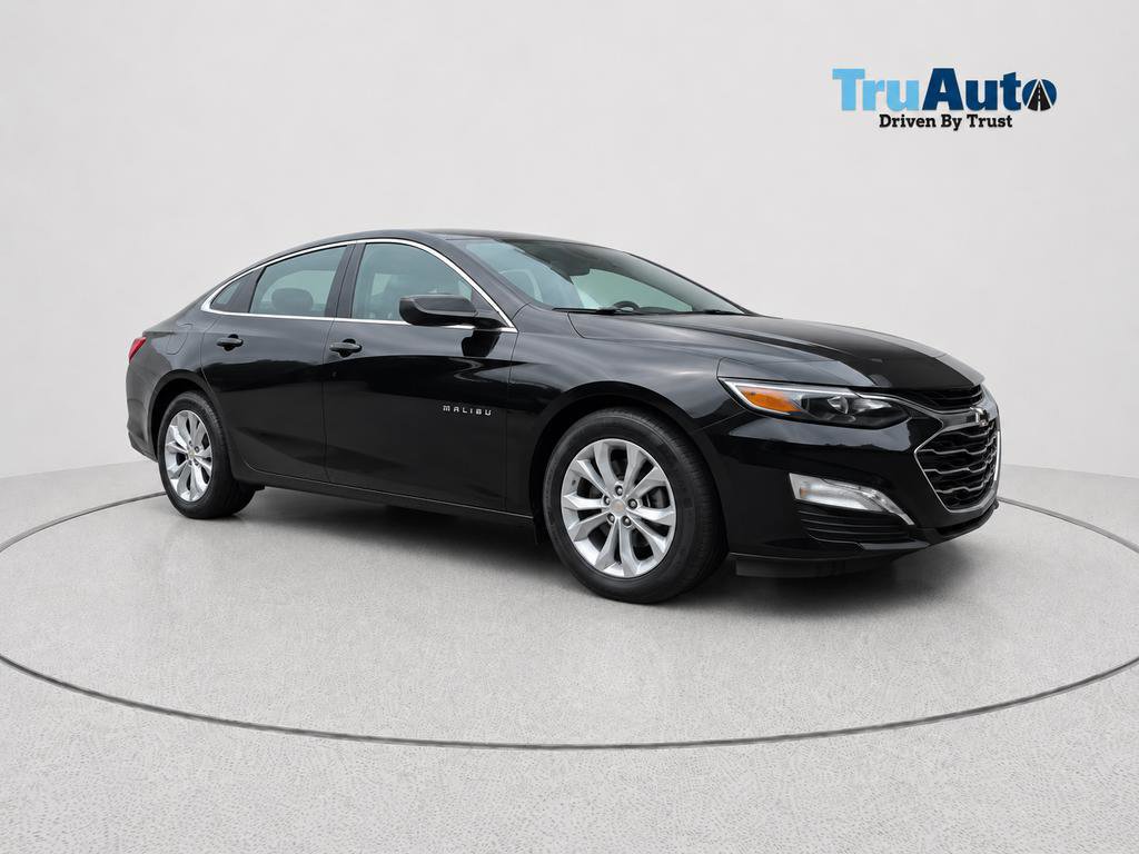 Used 2020 Chevrolet Malibu LT FWD image 2
