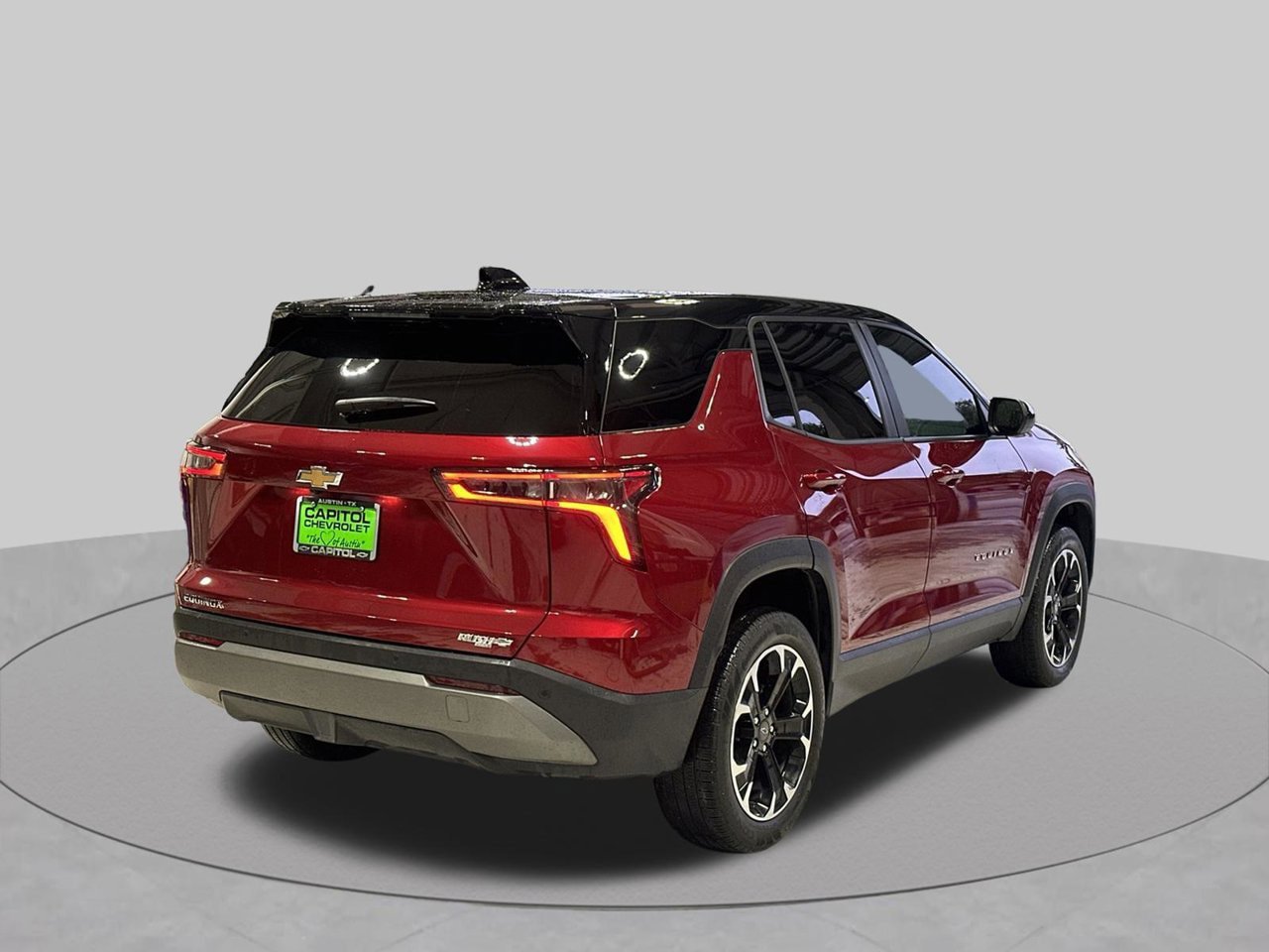 Used 2026 Chevrolet Equinox LT FWD image 5