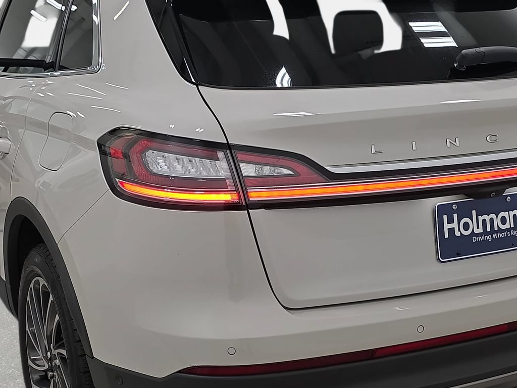 Used 2020 Lincoln Nautilus Reserve AWD/4WD image 34