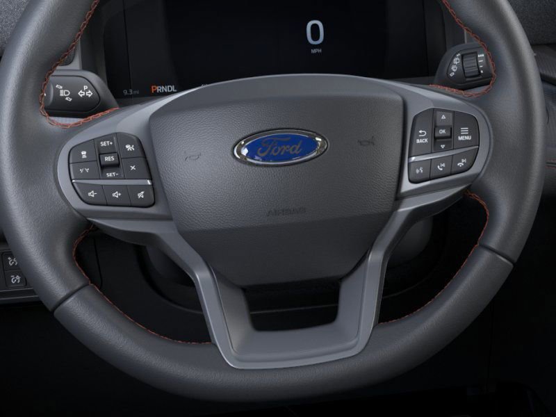 Used 2025 Ford Explorer Active w/ Active Comfort Package AWD/4WD image 19