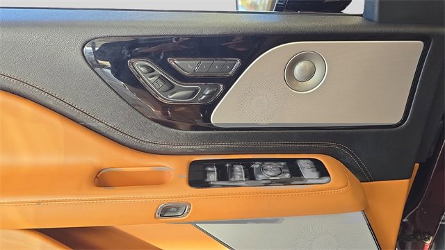 Used 2023 Lincoln Aviator Black Label Grand Touring image 12