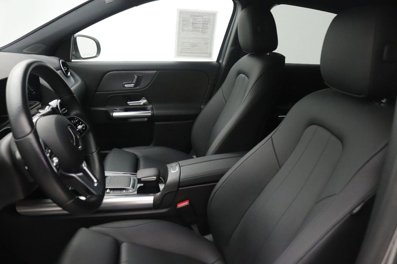 Certified 2023 Mercedes-Benz GLA 250 image 32