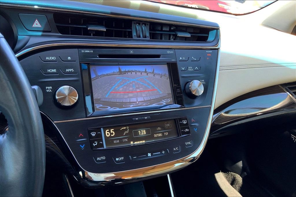 Used 2015 Toyota Avalon Limited w/ Technology Package image 14