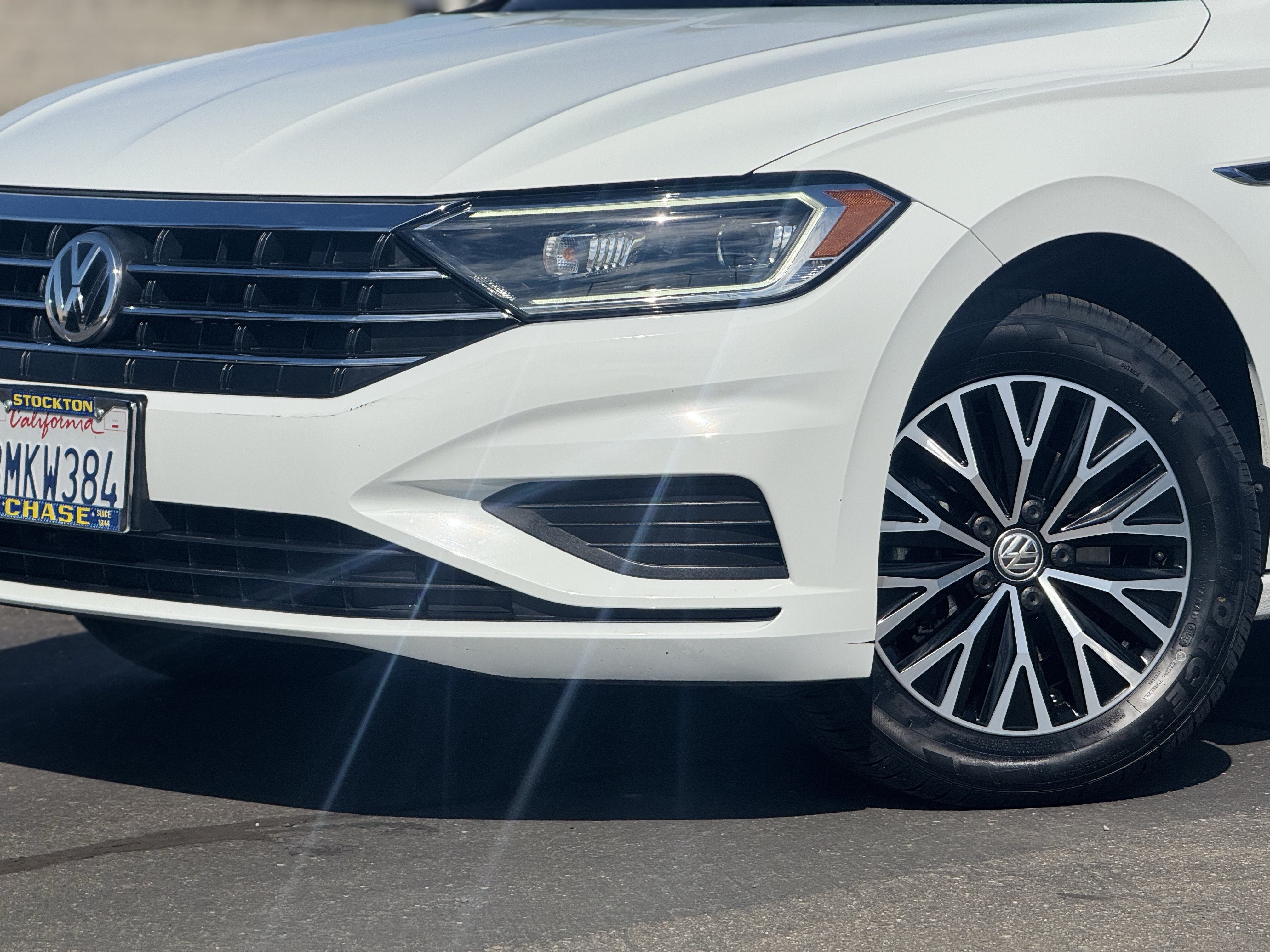 Used 2019 Volkswagen Jetta SEL FWD image 3