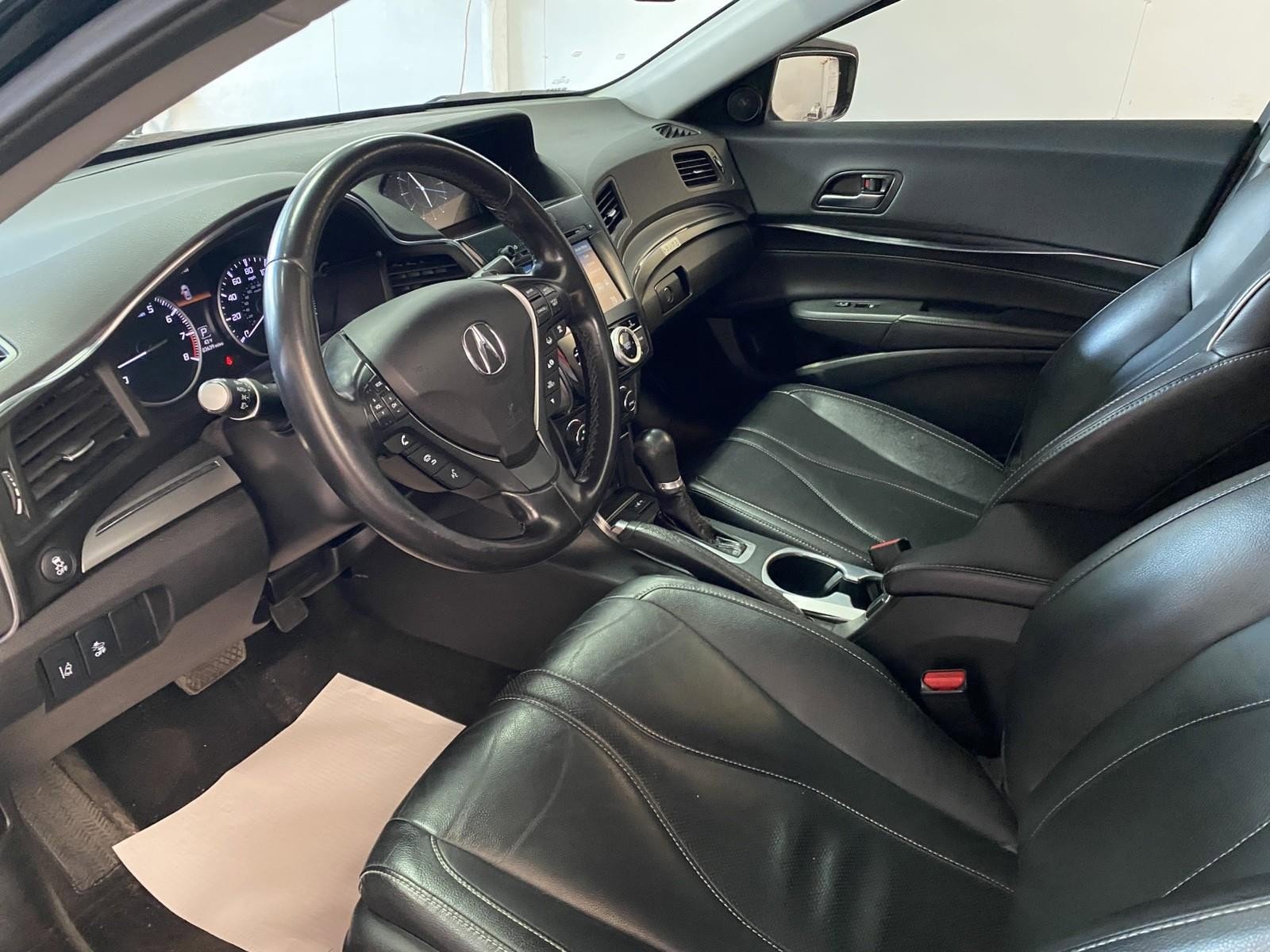 Used 2021 Acura ILX w/ Premium Package image 18