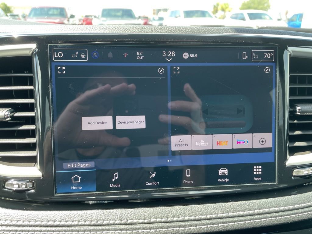 New 2026 Chrysler Pacifica Select image 29