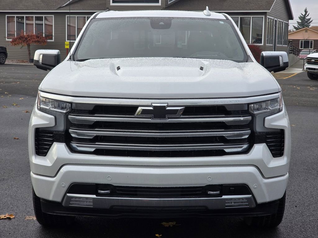Used 2024 Chevrolet Silverado 1500 High Country w/ High Country Premium Package image 8