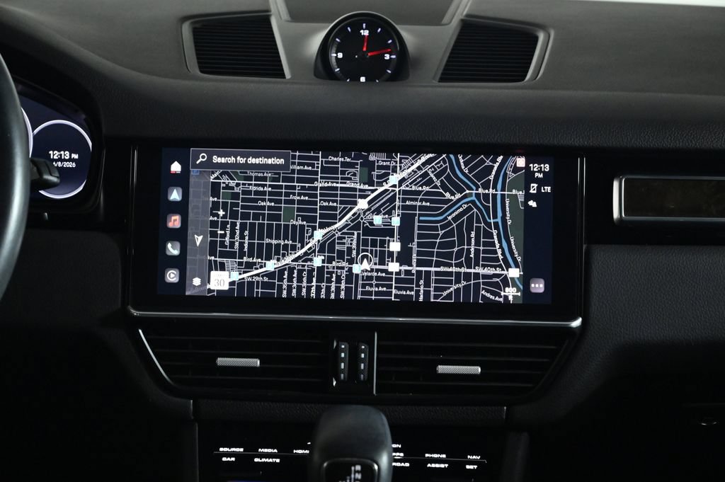 Certified 2023 Porsche Cayenne AWD/4WD image 14