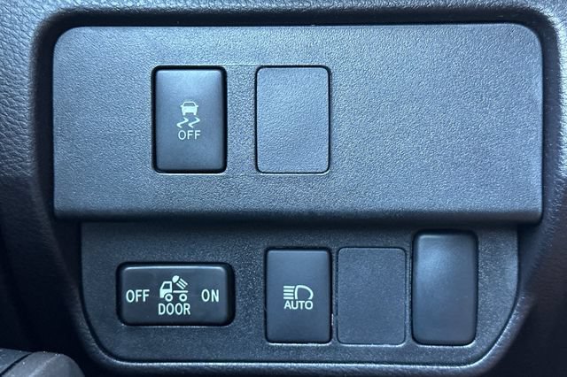 Used 2023 Toyota Tacoma SR5 RWD image 29