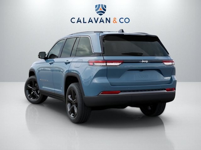 New 2026 Jeep Grand Cherokee Limited w/ Limited Altitude Package RWD image 3