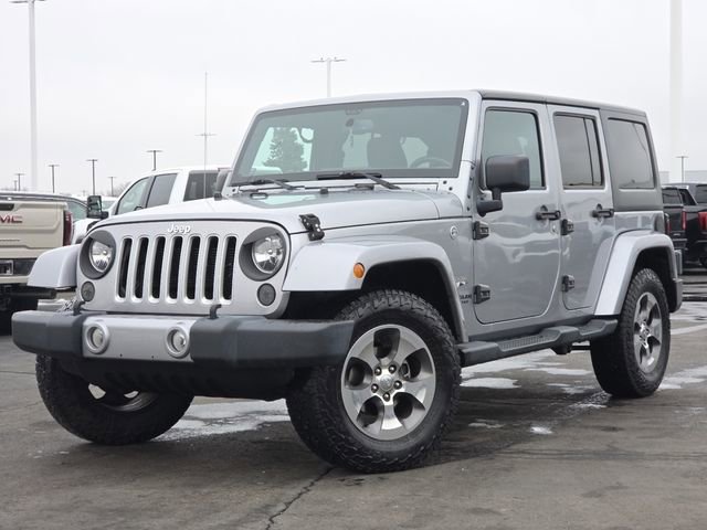 Used 2017 Jeep Wrangler Unlimited Sahara image 2