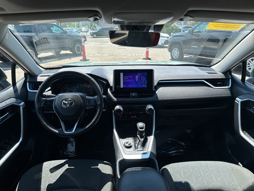 Used 2023 Toyota RAV4 XLE w/ Convenience Package AWD/4WD image 10