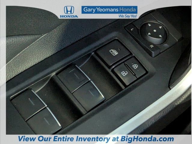 Used 2024 Toyota RAV4 AWD Hybrid image 24