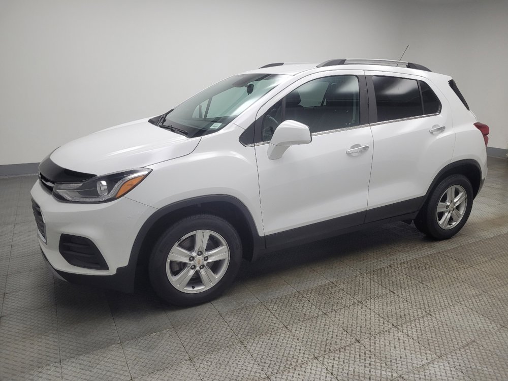 Used 2020 Chevrolet Trax LT w/ Driver Confidence Package image 2
