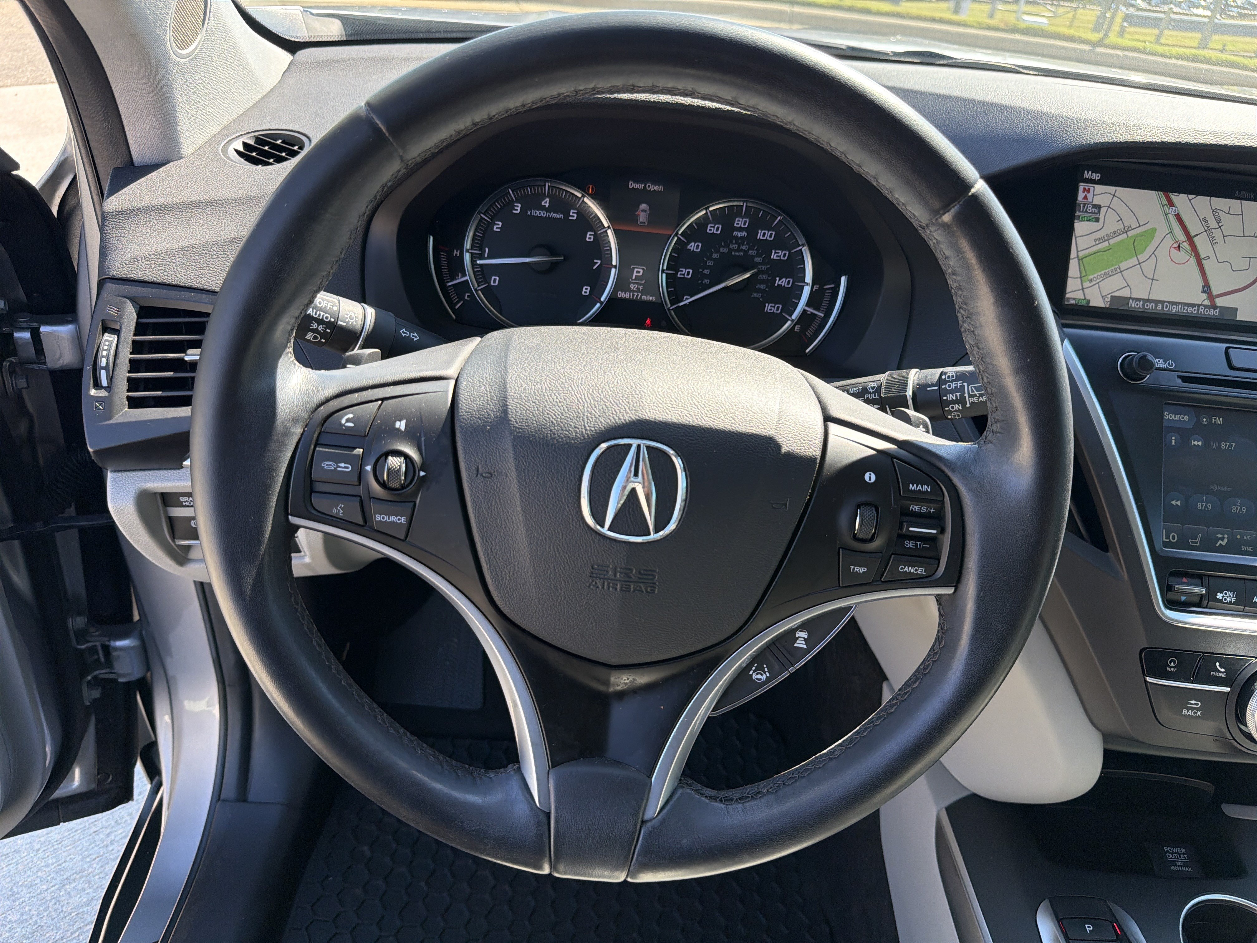 Used 2020 Acura MDX w/ Technology Package AWD/4WD image 18