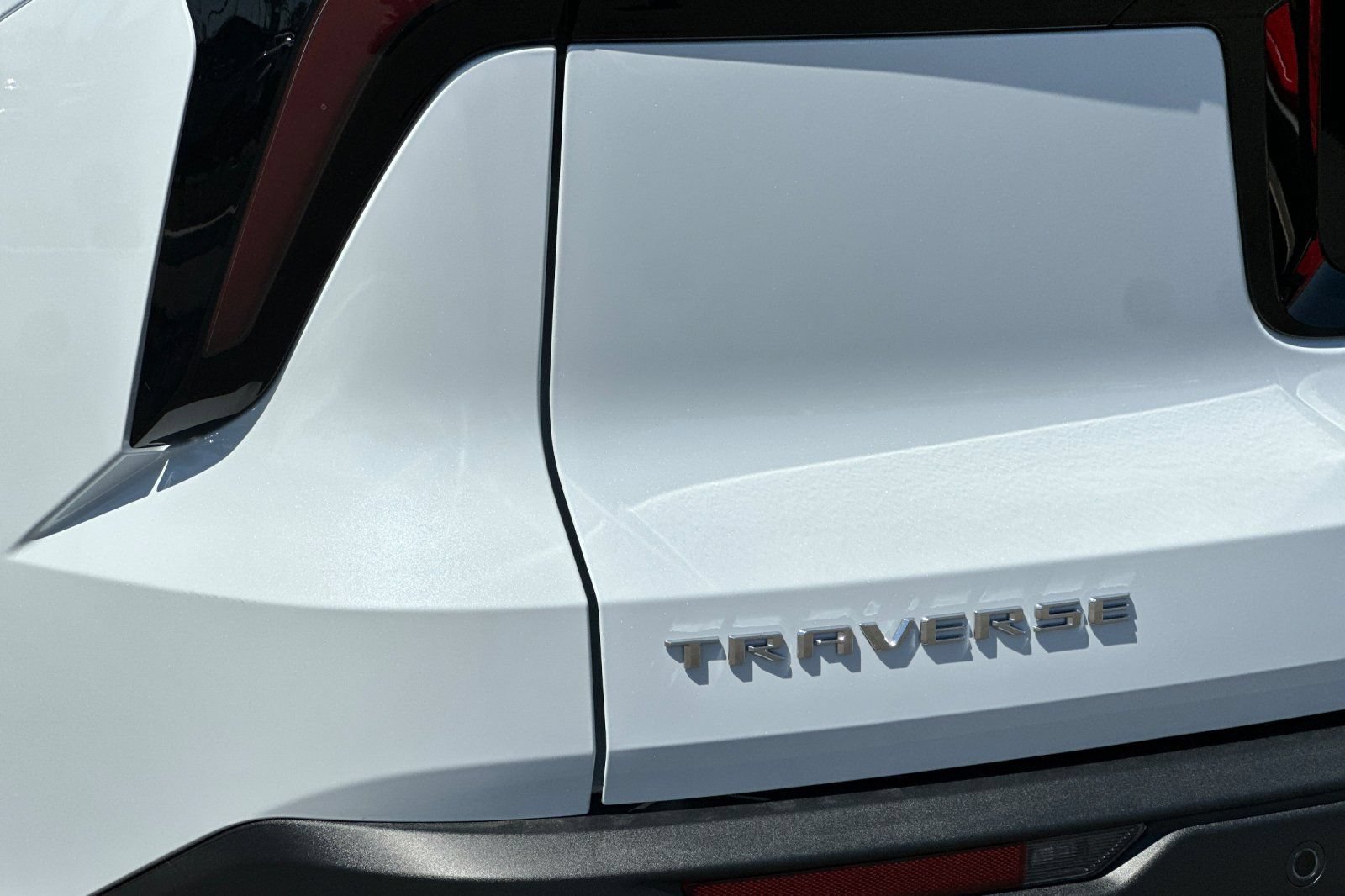 New 2026 Chevrolet Traverse LT w/ Enhanced Driving Package FWD image 28