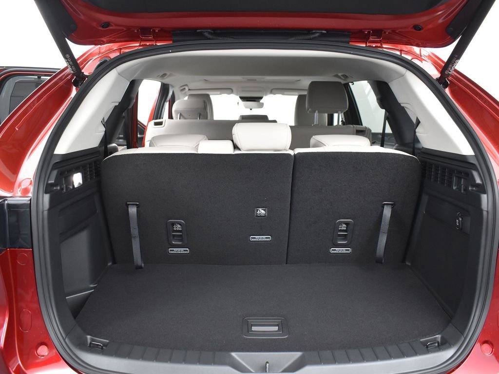 Certified 2025 MAZDA CX-90 3.3 Turbo w/ Preferred Package image 29