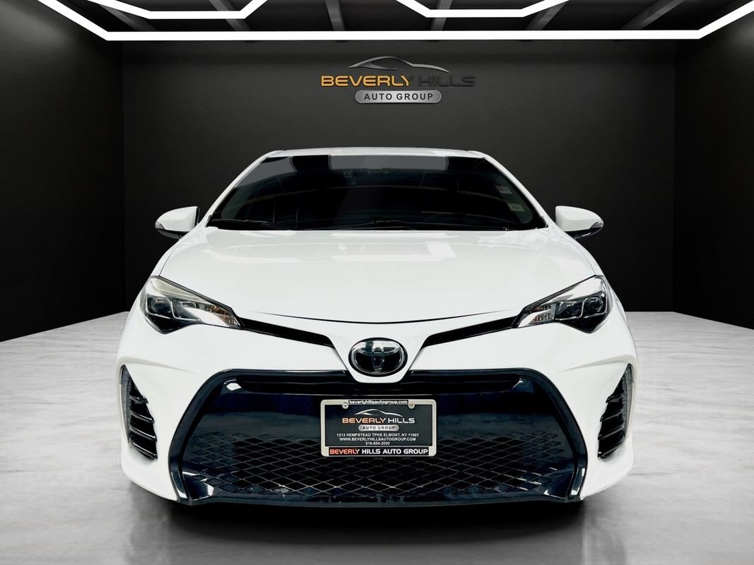 Used 2018 Toyota Corolla SE FWD image 8