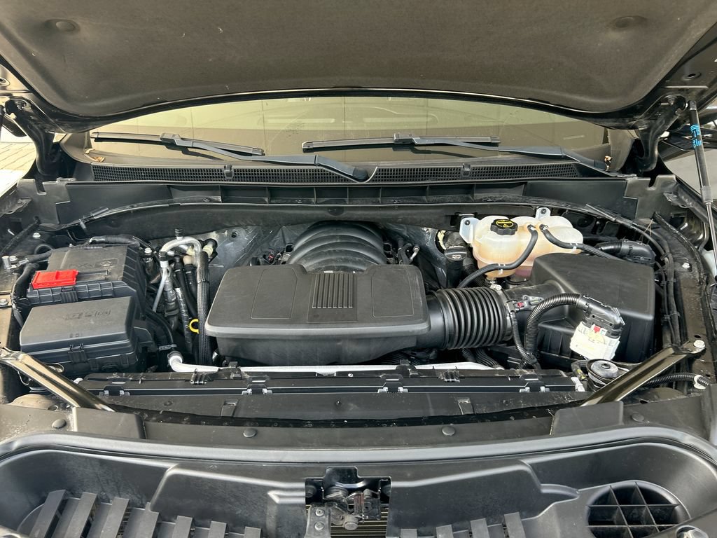 Used 2024 GMC Yukon SLT RWD image 47