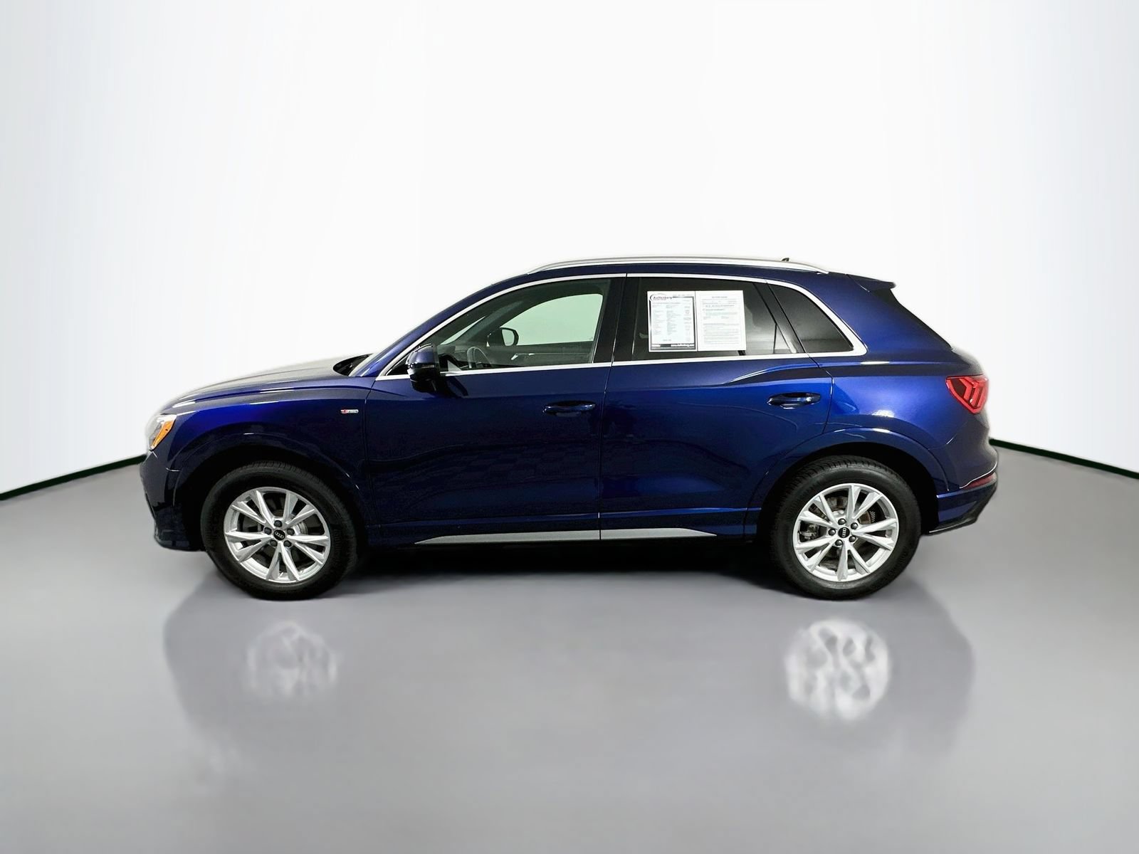 Used 2021 Audi Q3 2.0T Premium AWD/4WD image 4