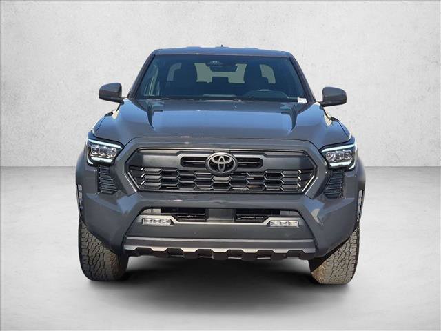 Used 2025 Toyota Tacoma TRD Off-Road AWD/4WD image 2