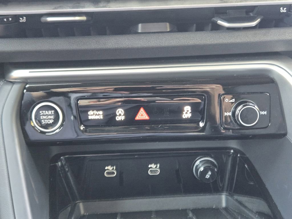 Used 2025 Audi Q5 Premium Plus w/ Premium Plus image 22