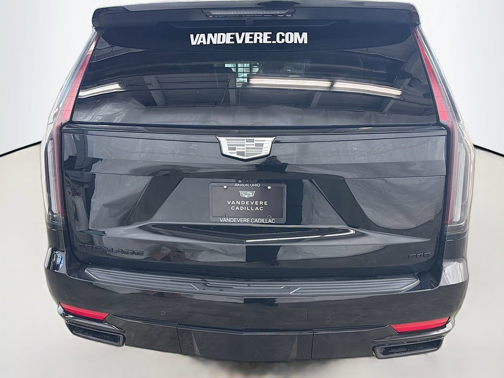 Used 2024 Cadillac Escalade Sport Platinum w/ LPO, ONYX Package image 6