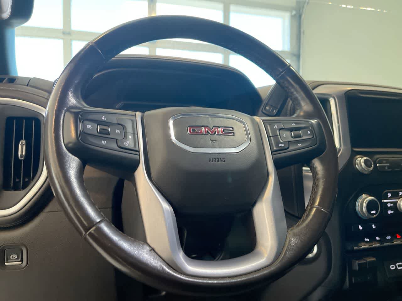 Used 2020 GMC Sierra 1500 Elevation w/ Elevation Value Package AWD/4WD image 14