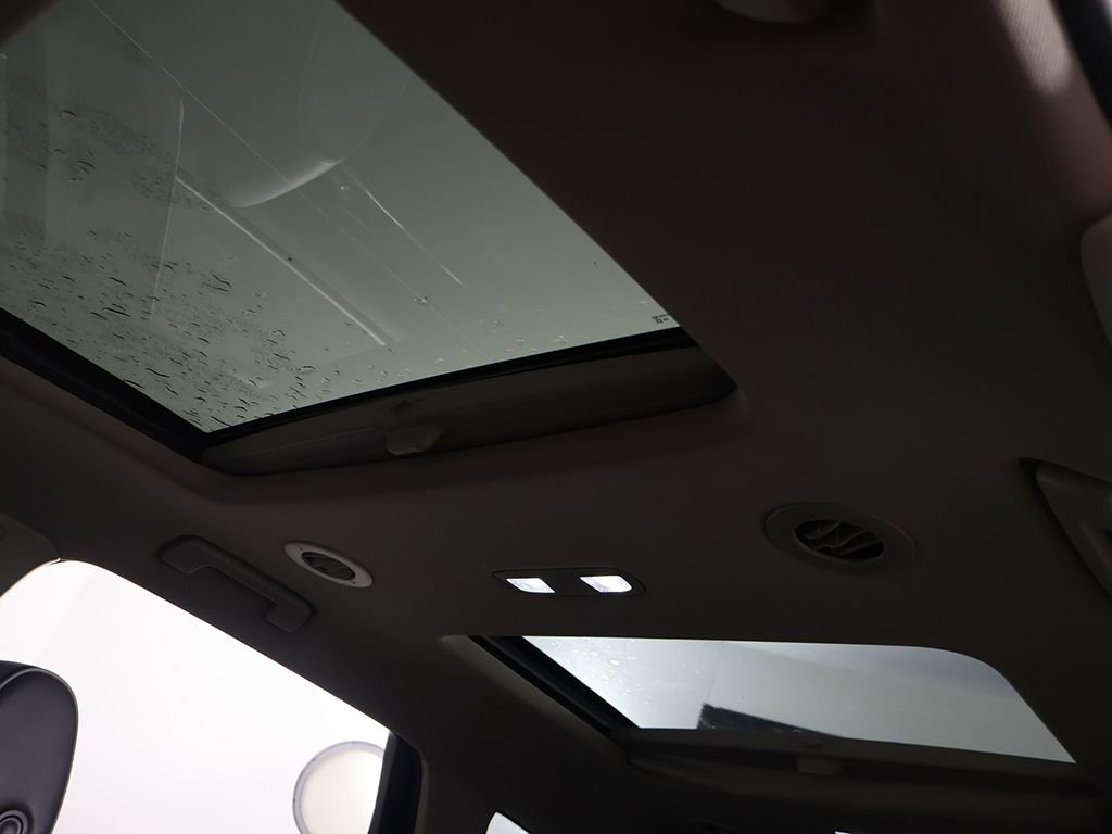 Used 2021 Buick Enclave Avenir w/ Avenir Technology Package image 24