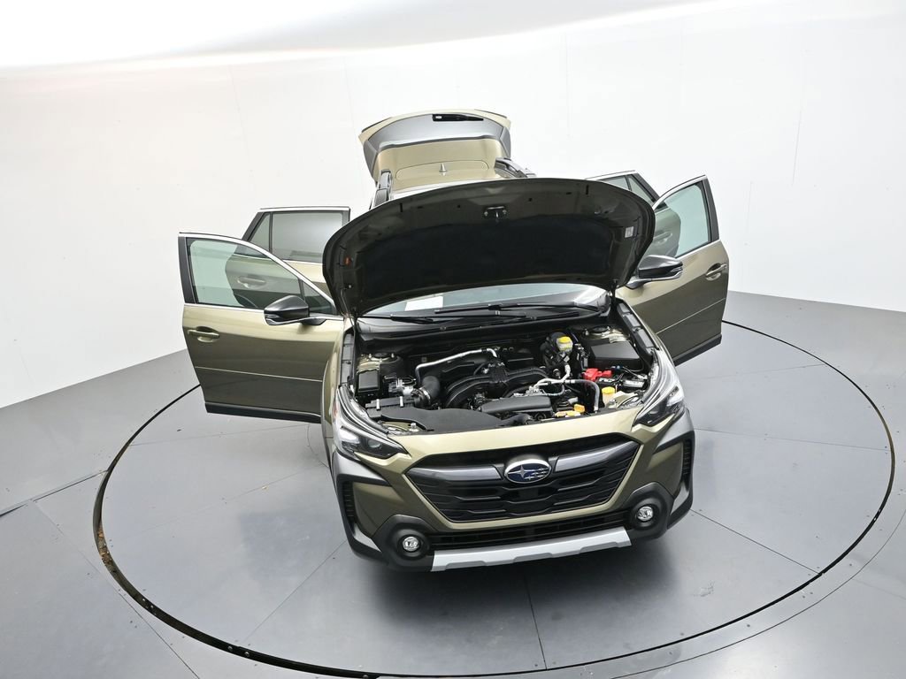 Used 2025 Subaru Outback Limited AWD/4WD image 41