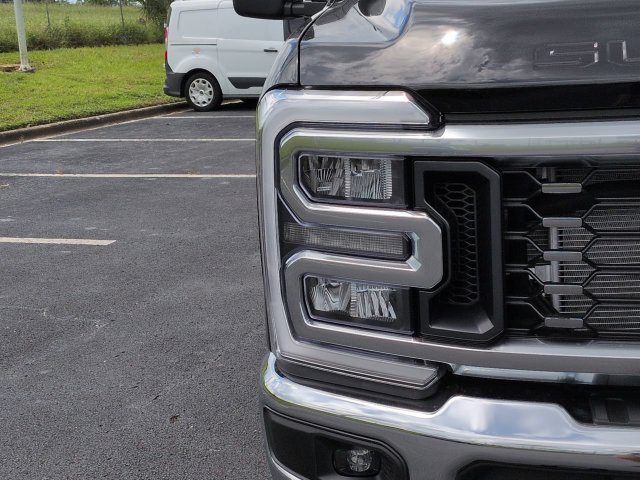 New 2027 Ford F350 Lariat w/ Lariat Ultimate Package AWD/4WD image 10
