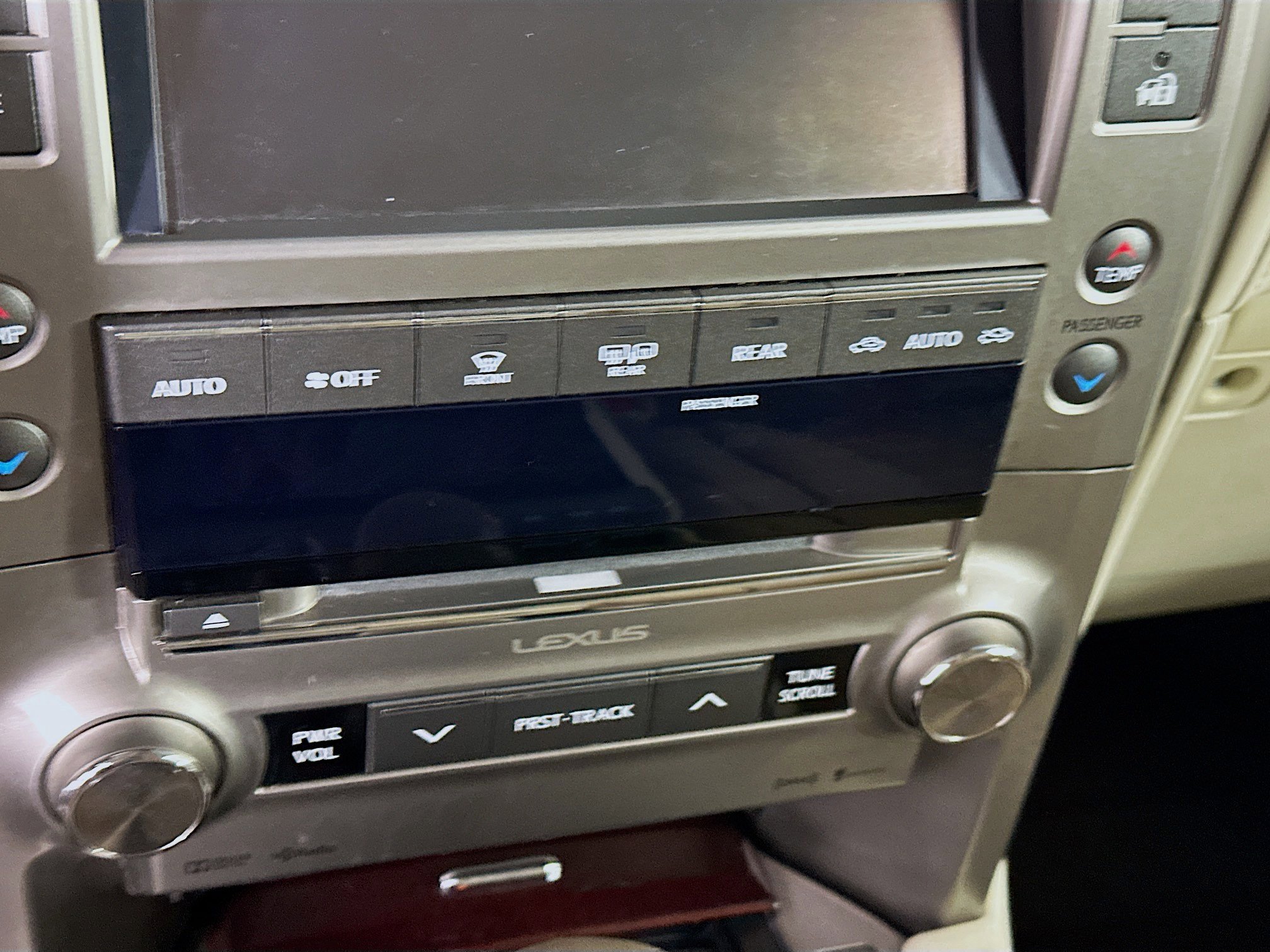 Used 2017 Lexus GX 460 Premium image 24